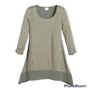 Chico's Fresh Stripe Sharkbite Top Tee Fatigue Khaki Green Medium Size 1